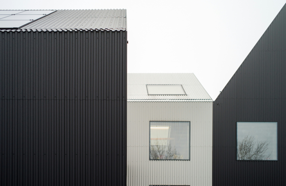 steel deck roof